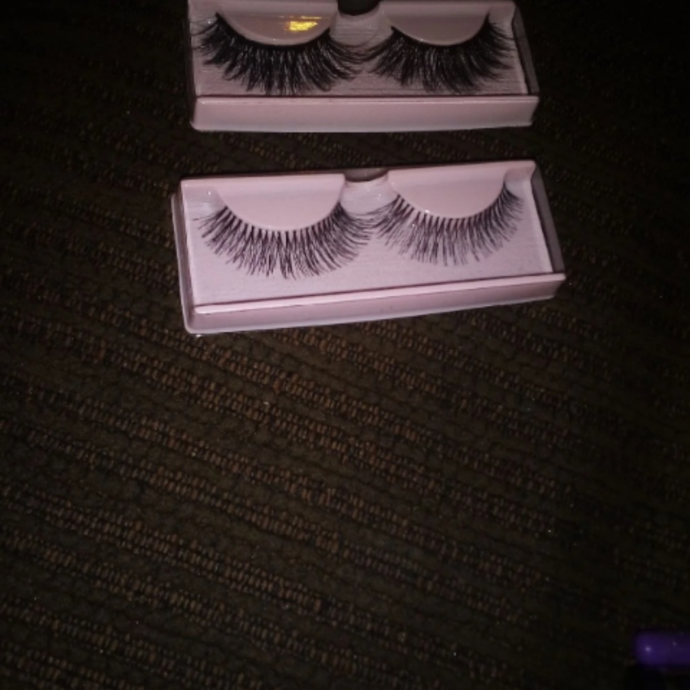 Makeup bundle - Picture 7 of 8